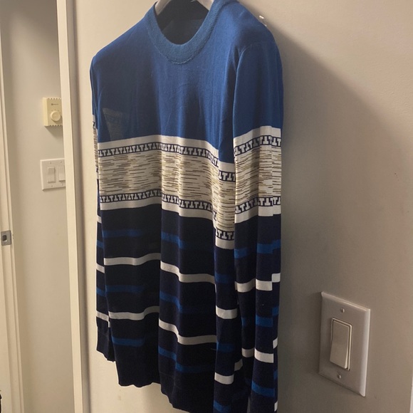 Men’s sweater - Picture 2 of 2